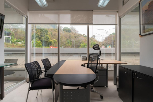 En Alquiler Oficina 127 Mt2 4 Dependencias/1b/2pe Santa Paula
