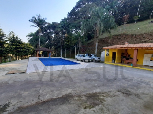 Imagem 26 de 30 de Chácara Ideal Para Lazer A Moradia. Com Piscina E Churrasqueira. - 19 - 69962457