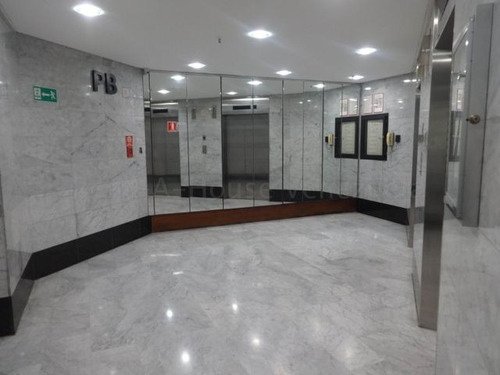 Imagen 2 de 12 de Local Comercial En Venta En Las Mercedes 22-9626 Adri 04143391178