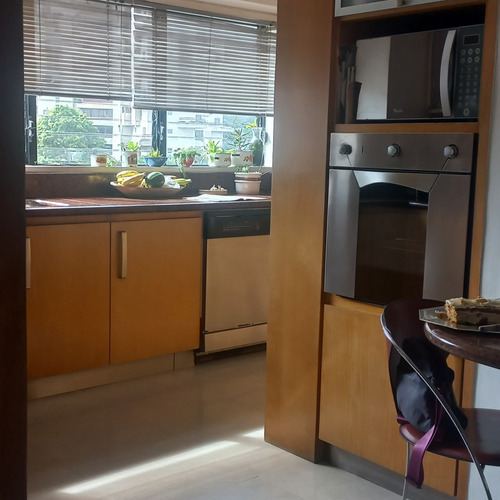 Vendo Este Lindo Apartamento En Lomas De Prados Del Este