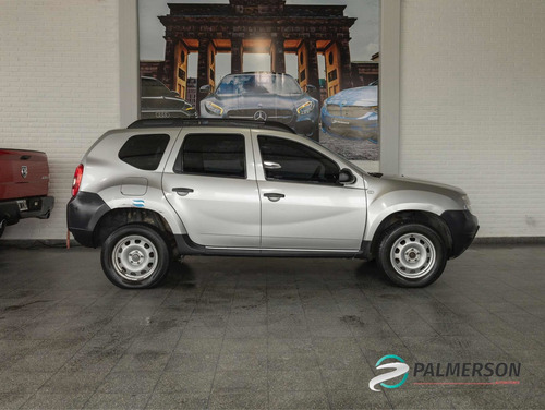 Imagen 8 de 12 de Renault Duster 2012 1.6 4x2 Confort 110cv
