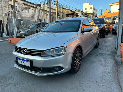 Volkswagen Jetta 2.0 Tsi Highline 4p