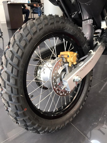 Imagen 5 de 5 de Honda Xre 300 - 0 Km