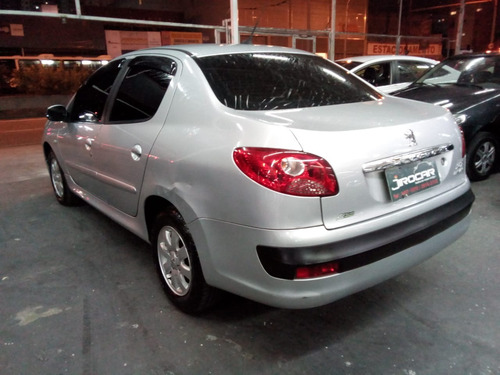 Peugeot 207 1.4 Passion 2010 Completo