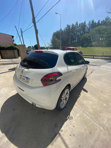Peugeot 208 1.6 Urban Tech 2019