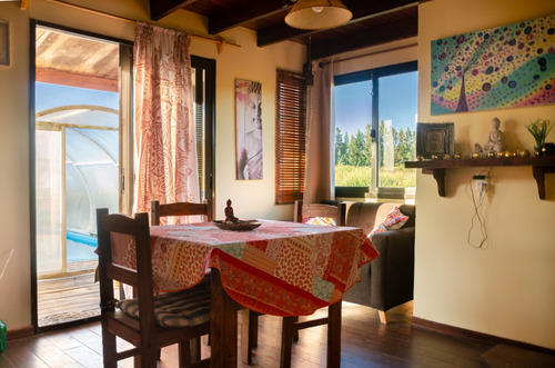 Alquiler De Casa Con Piscina Climatizada Todo El Año Y Cerrada. Casa Con Parrillero Techado, Wi-fi, Directv, Cochera, Ropa De Cama Y Toallas. Ubicada En Marco De Los Reyes, Ámbito De Villa Serrana.