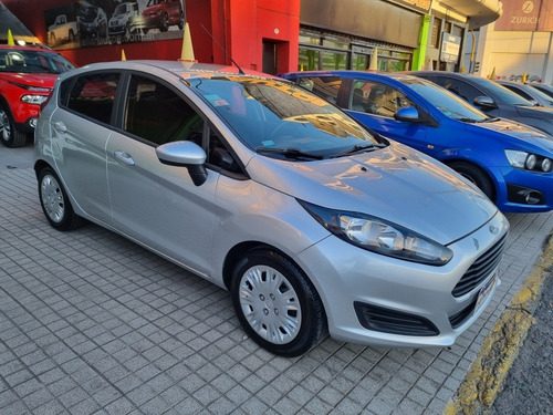 Imagen 1 de 13 de Ford Fiesta Kinetic Design 2014 1.6 S 120cv