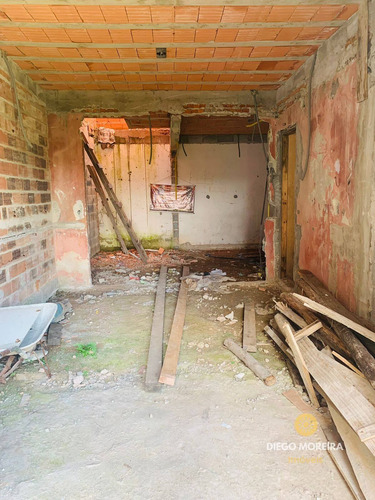 Imagem 4 de 14 de Imóvel Inacabado Á Venda Em Terra Preta Com Ótima Localização - Cs138