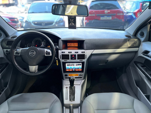 Chevrolet Vectra 2.0 Elegance Flex Power Aut. 4p