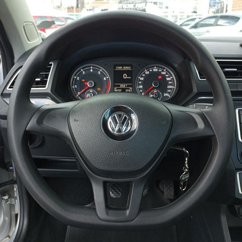 Imagem 8 de 14 de Volkswagen Saveiro Trend Line