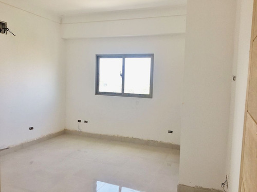 Apartamento En Venta En Urbanizacion Real