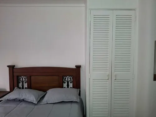 Apartaestudio En Venta, Simón Bolívar. Laureles Solo Contado.