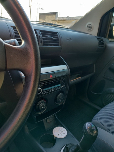 Imagen 9 de 10 de Volkswagen Fox 2009 1.6 Comfortline 5 P