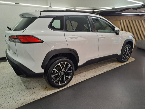 Toyota Corolla Cross XEI HV eCVT 1.8