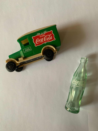 3 Carritos Escala 1.64 Y Mini Botella Coca Cola De Los 80's (Usado)