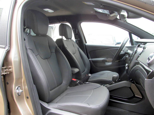 Imagem 10 de 11 de Renault Captur 1.3 Tce Flex Intense X-tronic