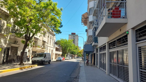 Venta Depart. 3 Amb. Balcon 7 Piso Estrenar Flores