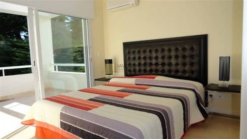 Imagen 13 de 30 de Venta De Casa De 4 Dormitorios En Boulevard Park