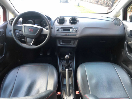 Imagen 10 de 10 de Seat Ibiza 2014 1.4 Style