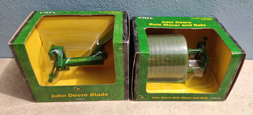 Ertl 1:16 - John Deere Bale Mover & Blade