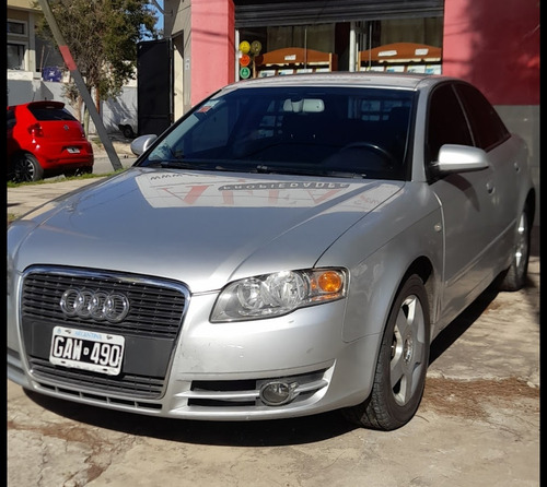 Audi A4 2.0 I