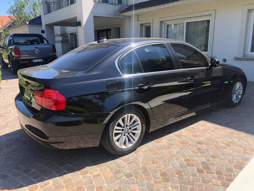 Bmw Serie 3 2.5 325i Sedan Active 2010