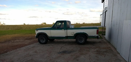 Ford F-100 Xlt