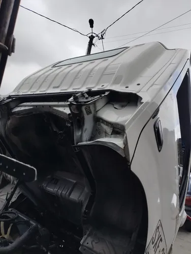 Camión Hino 300 Dutro Max