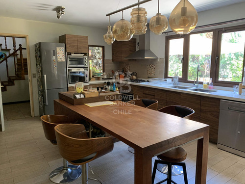 Los Ingleses Chicureo En Condominio Con Casa Adicional