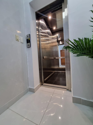 Venta De Apartamento Sin Amueblar 3 Habitaciones Alma Rosa 1