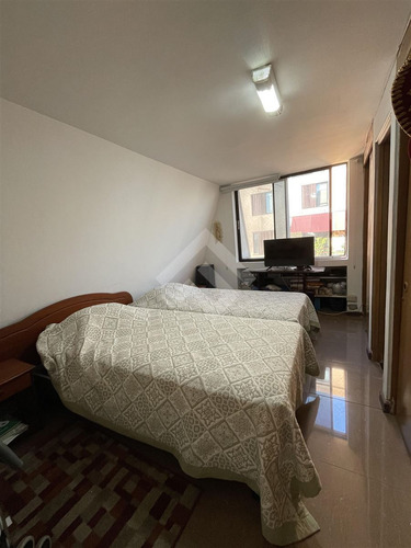 Duplex De 3 Amplios Dorm, 3 Baños, Sector Plaza Del Inca