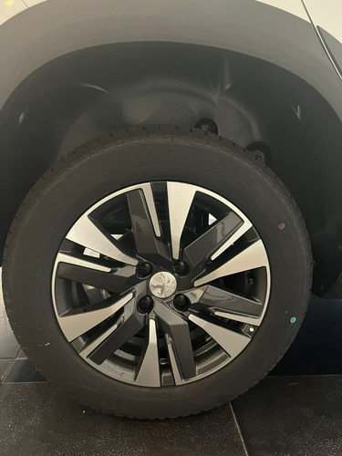Imagen 14 de 15 de Peugeot 2008