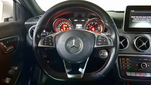 Mercedes-Benz Clase GLA 2.0 GLA 250 SPORT DCT