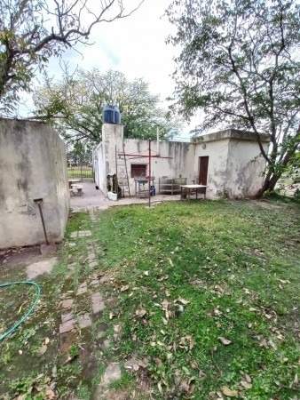 Imagen 3 de 6 de Casa Dos Dormitorios A Reciclar