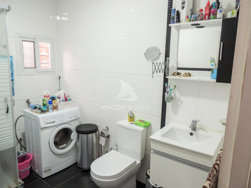 Imagen 11 de 17 de Venta De Casa 3 Dormitorios En Tres Cruces, Montevideo.