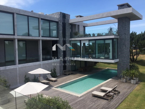 Casa Chalet En Alq. Temporario En Jose Ignacio, Punta Del Este, Punta Del Este / Maldonado