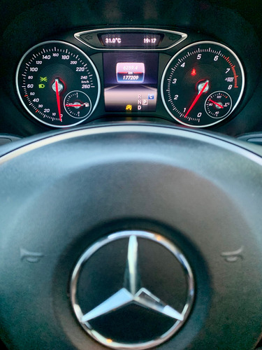Mercedes-Benz Clase B 1.6 B200 2016 Edition 156cv