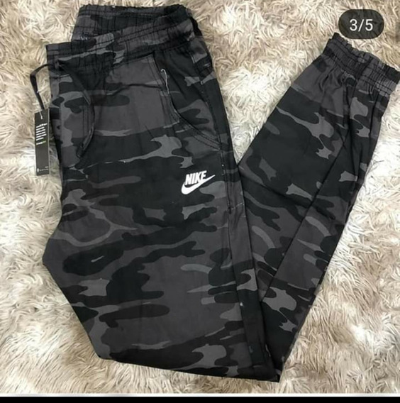 calça da nike camuflada