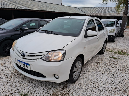 Toyota Etios 1.5 X SEDAN 16V FLEX 4P MANUAL