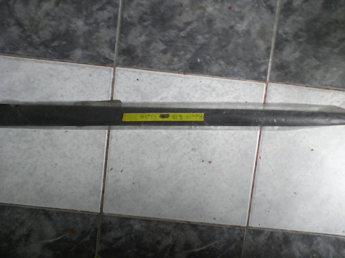 Platina Puerta Delantera Ford Fiesta 94-98 Nueva Original