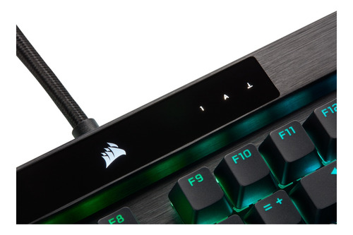 Imagen 4 de 4 de Teclado gamer Corsair K100 QWERTY Corsair OPX inglés US color negro con luz RGB