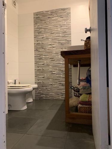 Sobre Av Ponce 3 Dormitorios 2 Baños Servicio Completo Y Garaje!