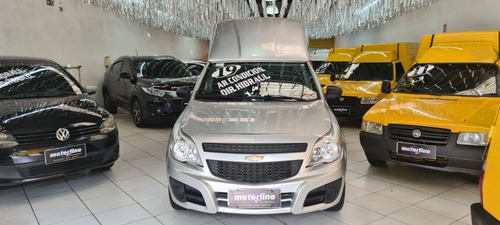 Imagem 5 de 11 de Chevrolet Montana Ls 1.4 2019 Prata Ar E Direção