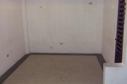 Imagen 7 de 14 de Se Vende Local En Barquisimeto Rah: 21-11334 (04149577047)