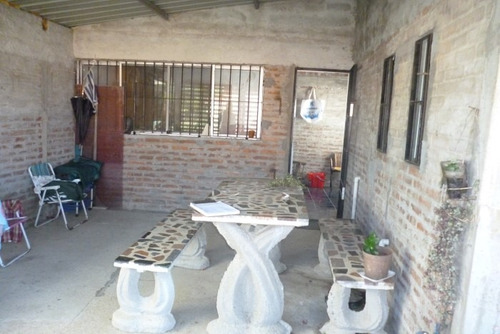 Venta Casa De 2 Dorm + Apto Sobre Rambla