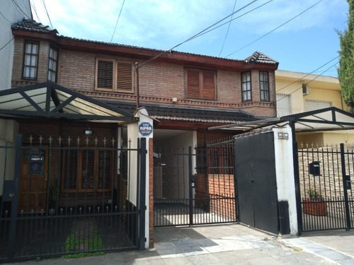 Imagen 2 de 14 de Duplex 2 Amb.y 1/2 Completo !! C/patio / Parrilla / Cochera