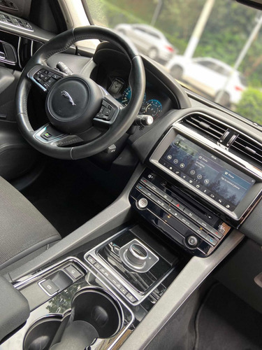 Imagem 11 de 15 de Jaguar F-pace 3.0 V6 Supercharged R-sport Awd Aut Blindado