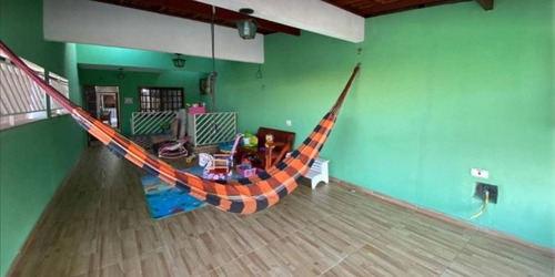 Imagem 8 de 23 de Vendo Sobrado Dois Dormitorios Suite Jd. Piracuama (vi638)