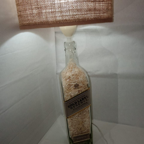 Luminaria Veladora Artesanal Hecha De Botella Reciclada Dorado Oscuro Y Transparente Arpillera