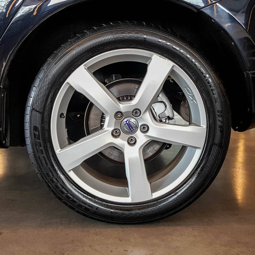 Volvo Xc60 2.0 T5 R Design Turbo Gasolina 4p Automático